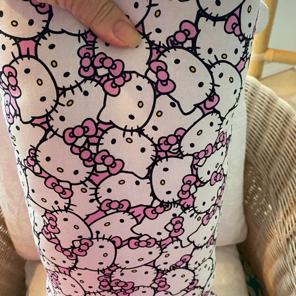 Hello Kitty Small Purse & Pillow Set💕